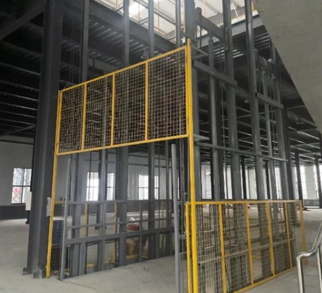 禹城请详细介绍一下货梯安装在室外的维护方法